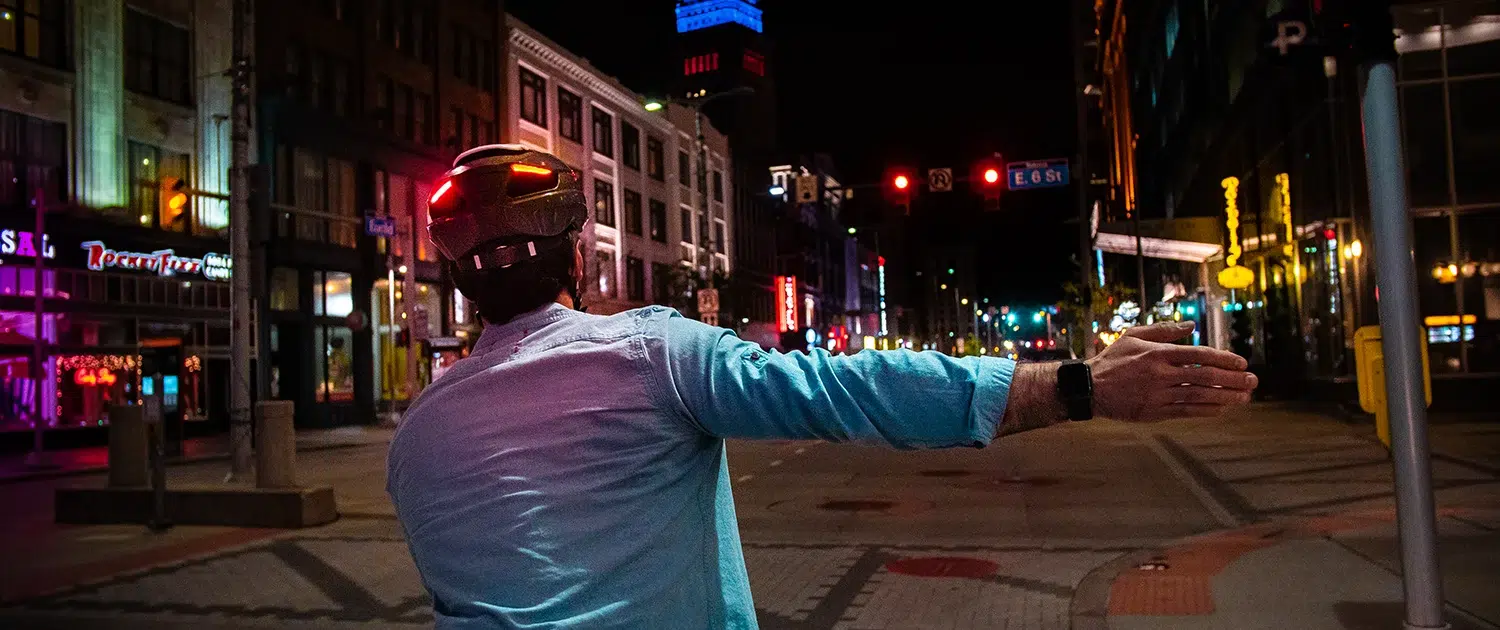 lumos-fahrradhelme-slide-wide